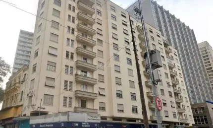 Apartamento na Avenida Prestes Maia  — 74m², Próximo ao Metrô, no Coração de SP