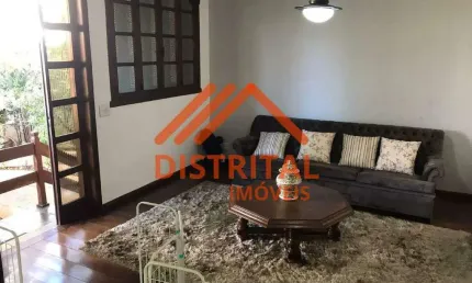 Casa à venda, 3 quartos, 1 suíte, 4 vagas, Santa Rosa - Belo Horizonte/MG