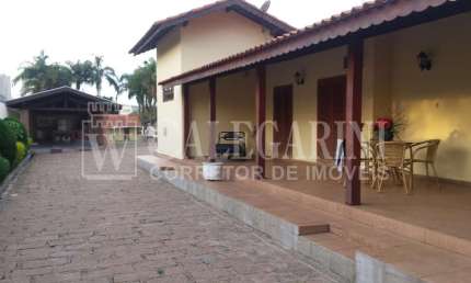 Chácara / sítio com 6 quartos à venda no Água Doce, Jundiaí 