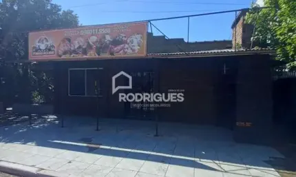 Ponto comercial para alugar na São Paulo, 139, Centro, Portão por R$ 1.335