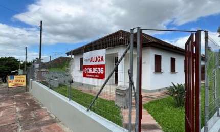 Casa com 3 quartos para alugar na Rua Jacob Roth, 100, Jardim América, São Leopoldo por R$ 2.730