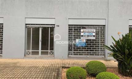 Ponto comercial para alugar na Rua Vinte e Cinco de Julho, 1112, Rio Branco, Novo Hamburgo por R$ 2.900