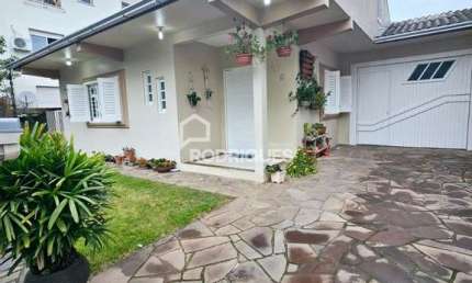 Casa com 2 quartos à venda na Rua Orestes Samuel Canosa, 173, Santa Teresa, São Leopoldo por R$ 580.000