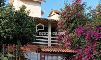 Casa com 3 quartos à venda na das Laranjeiras, 301, Scharlau, São Leopoldo por R$ 1.100.000