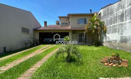 Casa com 3 quartos à venda na Rua Orlindo Nedel, 94, Nova Sapucaia, Sapucaia do Sul por R$ 780.000