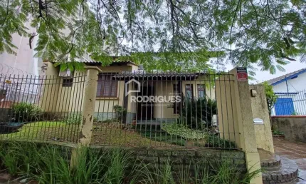 Casa com 3 quartos para alugar na Rua Doutor Jorge Naamann, 73, Centro, São Leopoldo por R$ 5.600