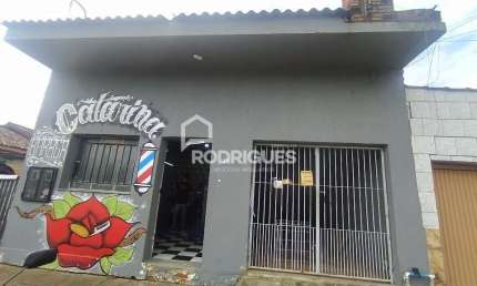 Prédio à venda na Ida Schuch, 415, Vicentina, São Leopoldo por R$ 244.000