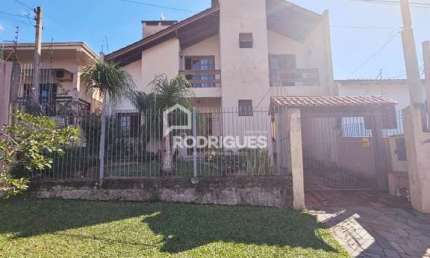 Casa com 2 quartos à venda na Rua Marisa Faller, 340, Feitoria, São Leopoldo por R$ 580.000