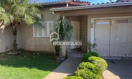 Casa com 2 quartos à venda na Avenida Maria Emília de Paula, 649, Campestre, São Leopoldo por R$ 320.000