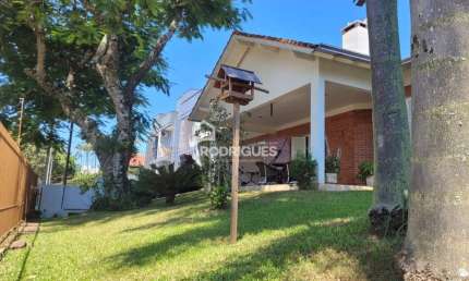 Casa com 4 quartos à venda na Rua Balduino Weber, 359, Feitoria, São Leopoldo por R$ 790.000