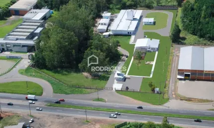 Terreno à venda na Avenida Parobé, 5675, Boa Vista, São Leopoldo por R$ 23.000.000