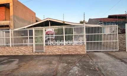 Casa com 2 quartos à venda na Rua Libório Muller, 456, Santos Dumont, São Leopoldo por R$ 280.000