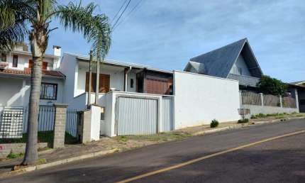 Casa com 3 quartos à venda na Santa Rosa, 682, Concórdia, Ivoti por R$ 590.000