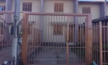 Casa com 2 quartos à venda na amazonas, 164, centro, portão por r$ 255.000