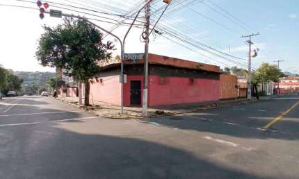 Casa comercial com 4 salas para alugar na Rua General Osório, 446, Centro, Novo Hamburgo por R$ 10.000