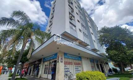 Apartamento com 1 quarto para alugar na Avenida Theodomiro Porto da Fonseca, 28, Centro, São Leopoldo por R$ 1.210
