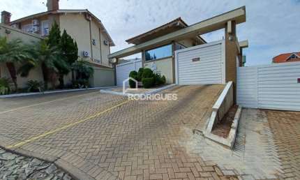 Casa em condomínio fechado com 3 quartos para alugar na Rua Dietrich Hilbk, 494, Jardim América, São Leopoldo por R$ 6.100