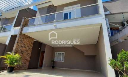 Casa com 3 quartos à venda na Rua Everest, 230, Pinheiro, São Leopoldo por R$ 580.000