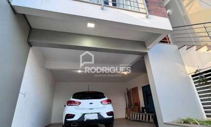 Casa com 3 quartos à venda na Rua dos Andes, 177, Morro do Espelho, São Leopoldo por R$ 695.000
