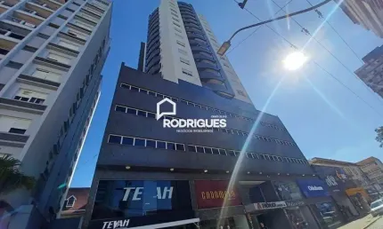 Apartamento com 2 quartos para alugar na Rua Independência, 1055, Centro, São Leopoldo por R$ 3.000