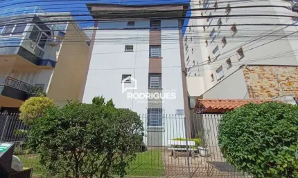 Apartamento com 2 quartos para alugar na Rua Flores da Cunha, 534, Centro, São Leopoldo por R$ 1.000