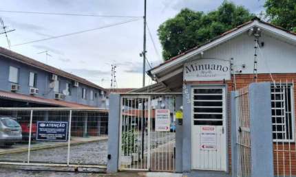 Casa em condomínio fechado com 2 quartos à venda na Avenida Feitoria, 3635, Feitoria, São Leopoldo por R$ 200.000