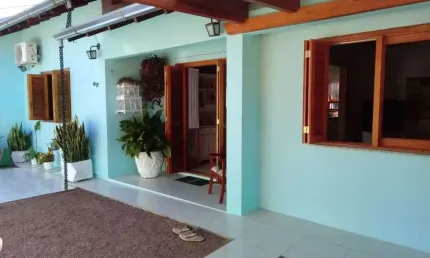 Casa com 2 quartos à venda na Doutor Bento Velloso Rocha, 82, Feitoria, São Leopoldo por R$ 310.000