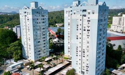 Apartamento com 2 quartos para alugar na Rua Felipe dos Santos, 77, Padre Reus, São Leopoldo por R$ 2.000