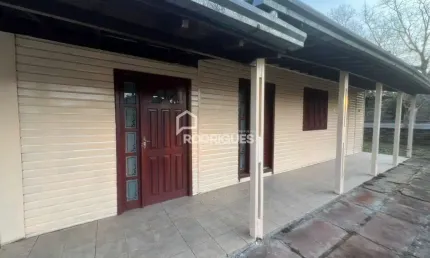 Casa com 3 quartos para alugar na são sebastião do caí, 18, centro, portão por r$ 1.560