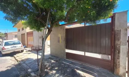 Casa com 2 quartos à venda na Vila Prado, São Carlos  por R$ 293.000