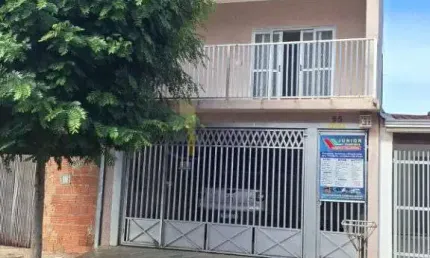 Casa com 3 quartos à venda no Jardim Jóckei Club A, São Carlos  por R$ 450.000