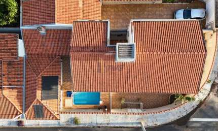 Casa com 3 quartos para alugar no Residencial Samambaia, São Carlos  por R$ 4.189