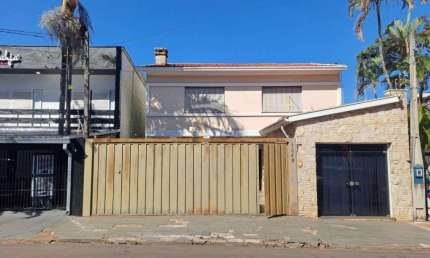 Casa com 5 quartos para alugar no Centro, São Carlos 