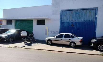 Barracão / Galpão / Depósito para alugar no Jardim Ricetti, São Carlos  por R$ 3.640