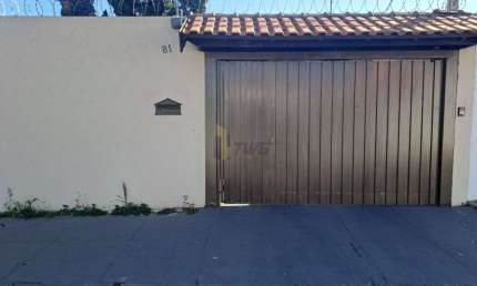 Casa com 3 quartos para alugar na Vila Costa do Sol, São Carlos  por R$ 5.803