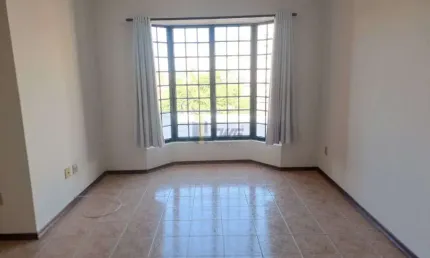Apartamento com 2 quartos para alugar no Jardim Paraíso, São Carlos  por R$ 1.723