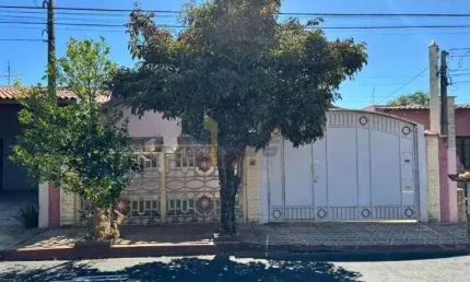 Casa em condomínio fechado com 3 quartos para alugar no residencial parati, são carlos , 172 m2 por r$ 3.745