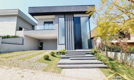 Casa Nova à Venda no Condomínio - Residencial Itahyê - Toda Automatizada.