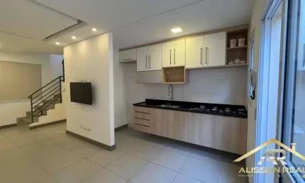 Sobrado com 2 Quartos em Condomínio no Jaguaribe em Osasco!