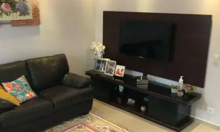 Linda casa totalmente térrea, jaguaribe, osasco, são paulo.