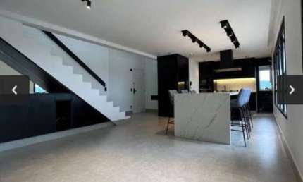 Maravilhosa Cobertura 171m²  em Alphaville recém reformada!