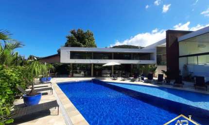 Luxuosa Casa Tríplex, 200m da Praia de Camburi, 176 m².