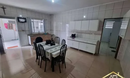 Prédio Comercial 696m²  em Avenida para fins comercias ou renda no Veloso.