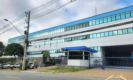 PRÉDIO COMÉRCIAL COM GALPÃO, TERRENO, 7.711,50m² - ALPHAVILLE - BARUERI.