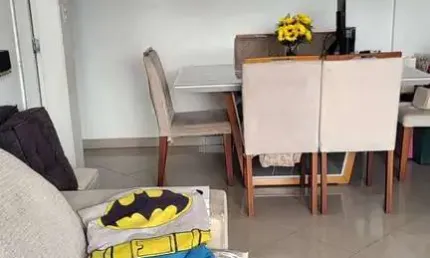 Apartamento 72m², 2 Dorms. 1 Suíte, e 2 vagas cobertas.