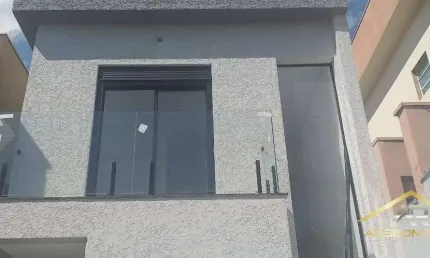 Sobrado Novo, 3 quartos, 150m² - Vila dos Jaguari - Santana de Parnaíba.