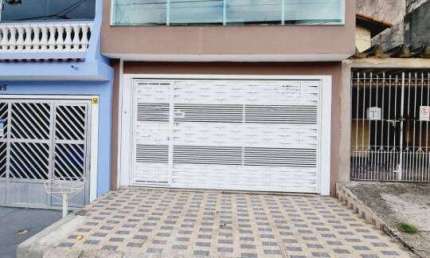 Sobrado com 4 Dorms, 2 Suíte, 2 Vagas - Cidade das flores - Osasco