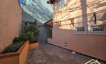 Linda Casa Térrea, 2 Quartos + Salão de Festas no Bela Vista , Osasco.