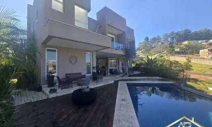 Casa 40.000,00 Locação o pacote com 4 Suítes - no Solaia  720m².