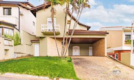 Casa em Cond. com 2 Dorms, 2 Sts, 4 Vagas, 395m² - Alphaville - SP.
